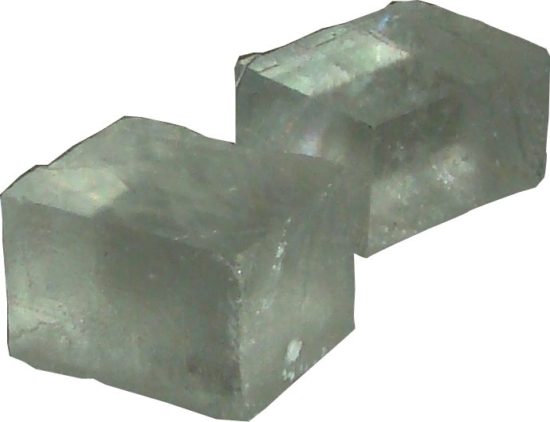 Kryształy spatu islandzkiego - przezroczystej odmiany minerału kalcytu.